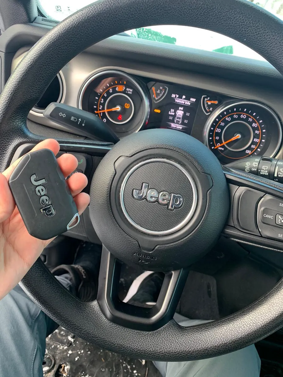 Jeep Wrangler remote key
