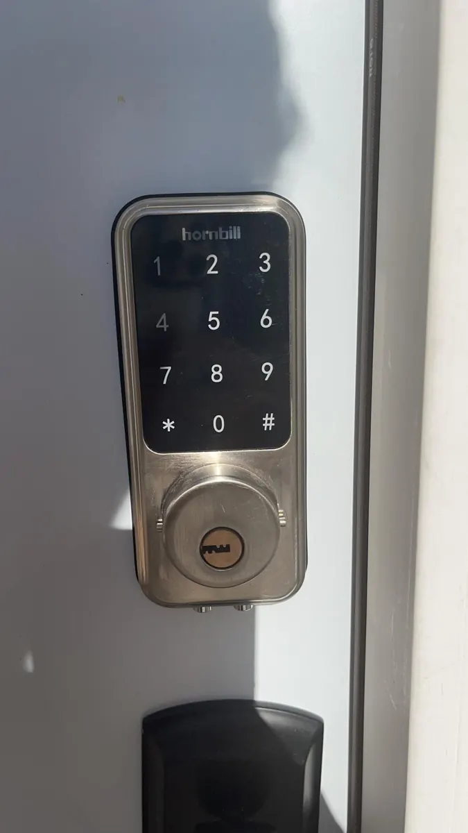 Keypad smart deadbolt