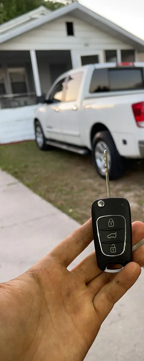 Flip key for a Nissan Titan